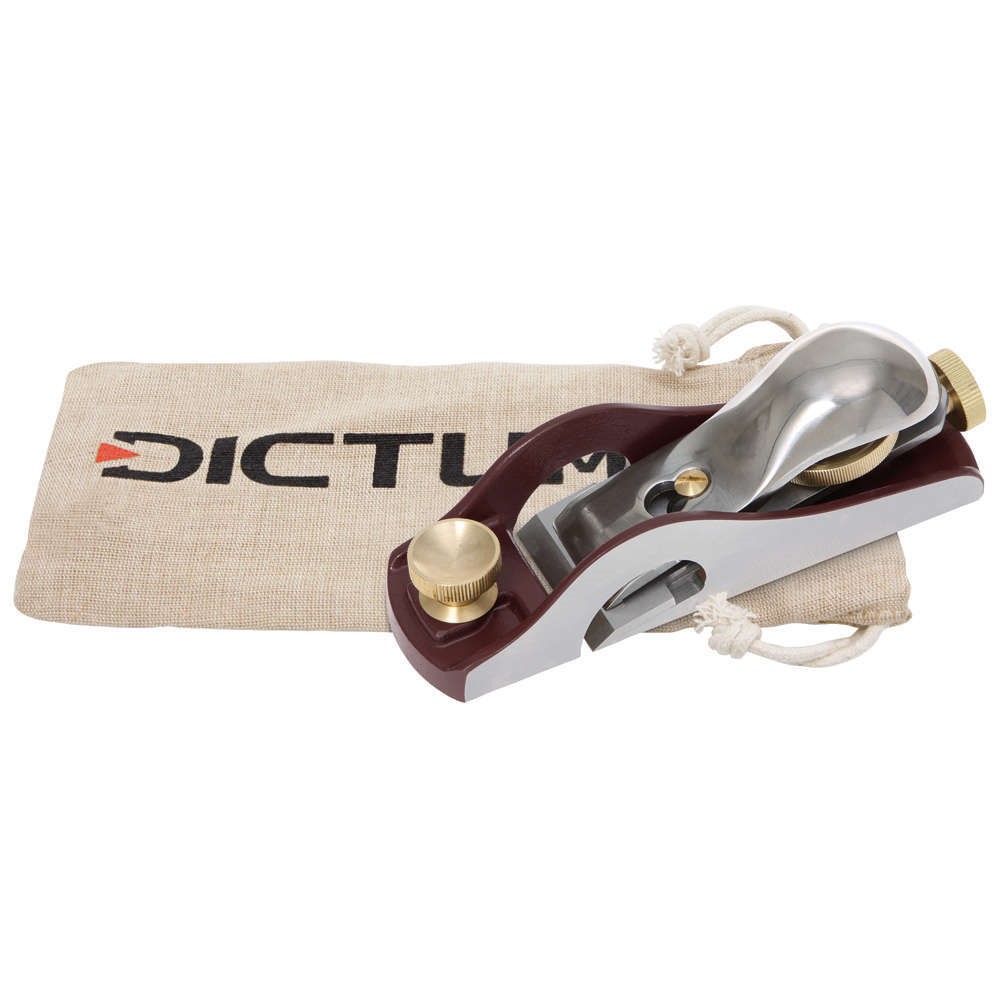 Dictum rabbet clearance block plane