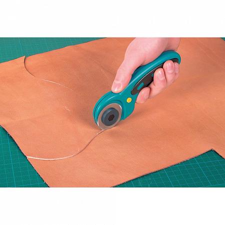 Нож-ролик Wolfcraft для резки бумаги и ткани с 1 лезвием